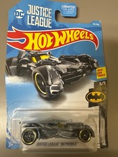 2018 HOT WHEELS ''BATMAN'' #1 = BATMOBILE JUSTICE LEAGUE = NERO