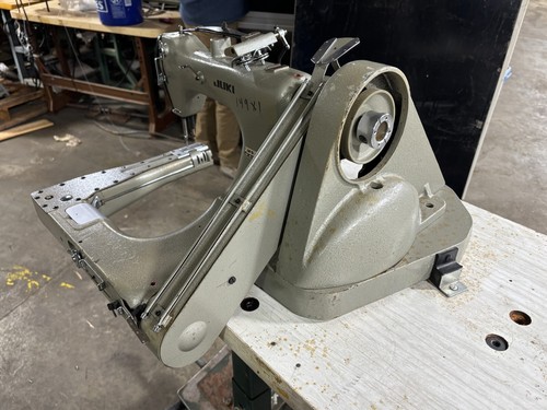 Juki MS-19 Industrial Sewing Machine Two Needle Feed Off the Arm Chain Stitch - Picture 8 of 23