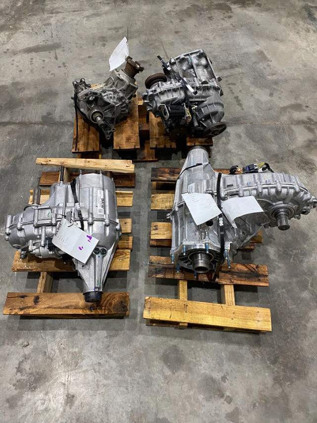 20102016 Kia Sportage Transfer Case Assembly 89K OEM eBay