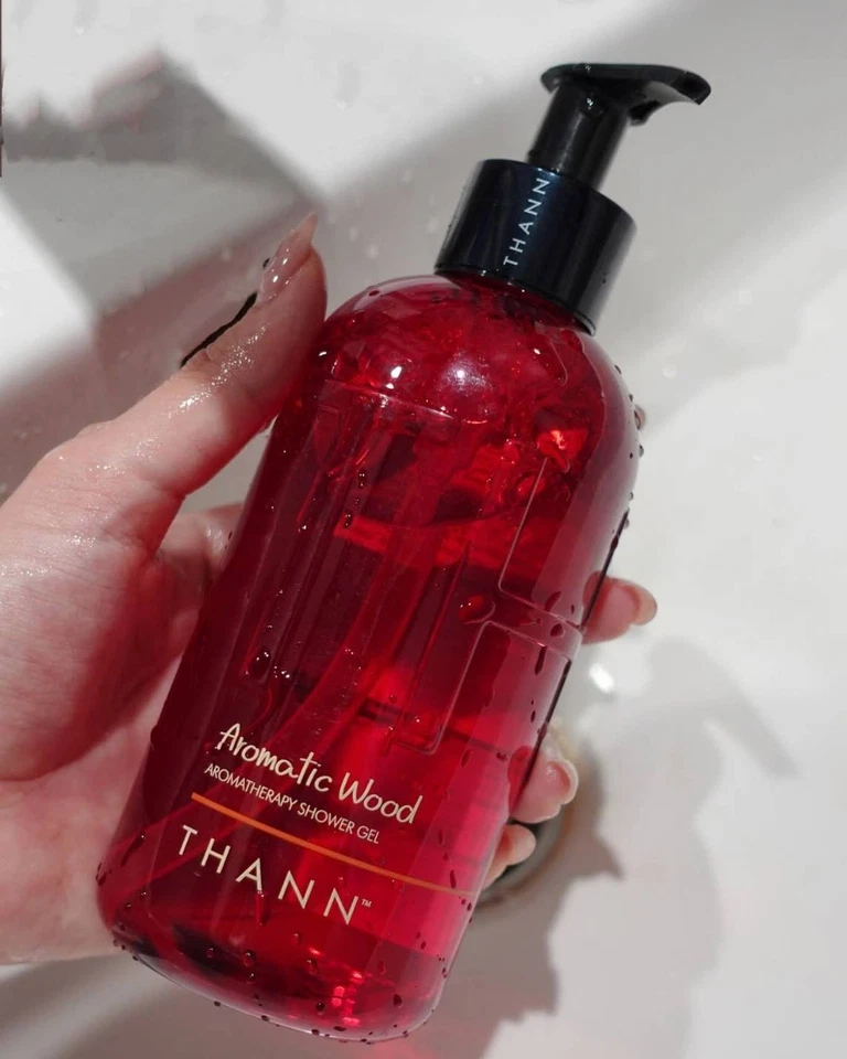 THANN Aromatic Wood Aromatherapy Shower Gel Body Wash 320 ml - Image 2 of 4