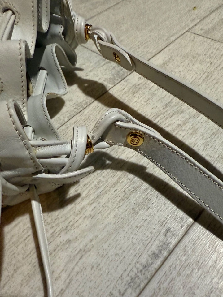 Bolso de Hombro Usado GUCCI Flora Patrón Floral Antiguo Gucci de Japón Foto 4 de 4