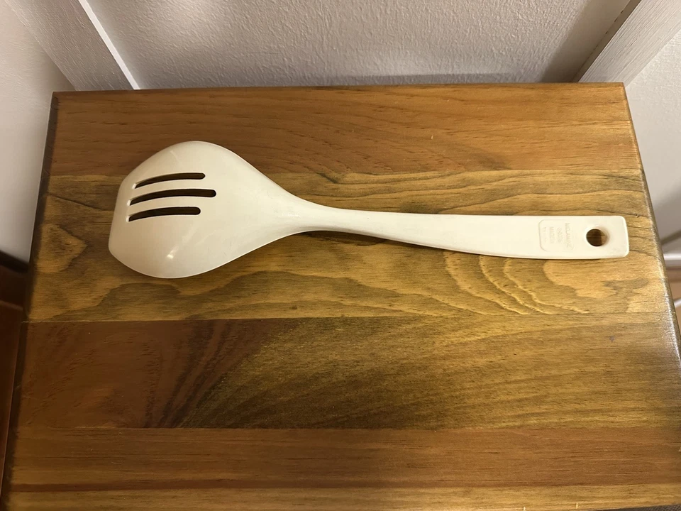 Cuchara ranurada de melamina Spice of Life de colección 11,5" para servir utensilios Foto 4 de 4