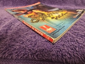 Shenmue - Prima Games Official Strategy Guide - Sega Dreamcast