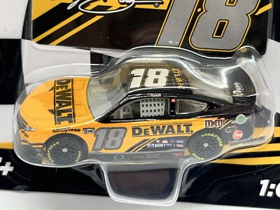 Kyle Busch #18 NASCAR Authentic's DeWALT JGR Toyota Camry 1/64