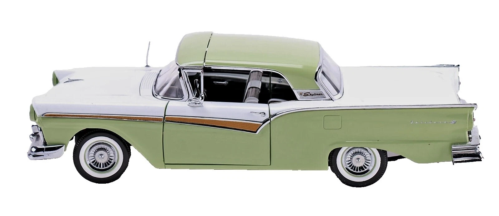 Sunstar 福特 1:18 比例压铸玩具车