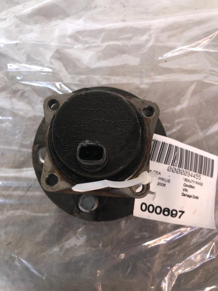 Cojinete de cubo de rueda trasera Toyota Prius 2006 hatchback lado del conductor izquierdo derecho Foto 3 de 4