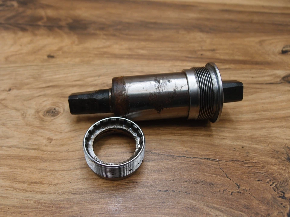 1993 MTB suporte inferior Shimano Deore BB-UN51 VIA Japão 110 mm BSA - Imagem 4 de 4