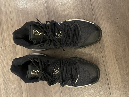 Kyrie Eleison Irving Nike Basket Scarpe da ginnastica 8 1/2 UK ottime  condizioni-ORO Attacco | eBay