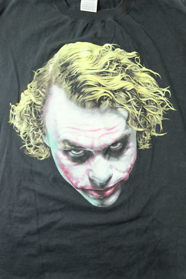 JOKER Vintage 2008 DC The Dark Knight Heath Ledger Graphic T-shirt