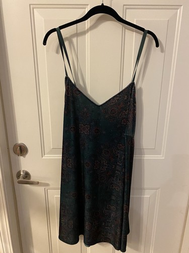 Lane Bryant Cacique SLEEP Chemise Hunter Green Size 26/28 Sexy Lingerie