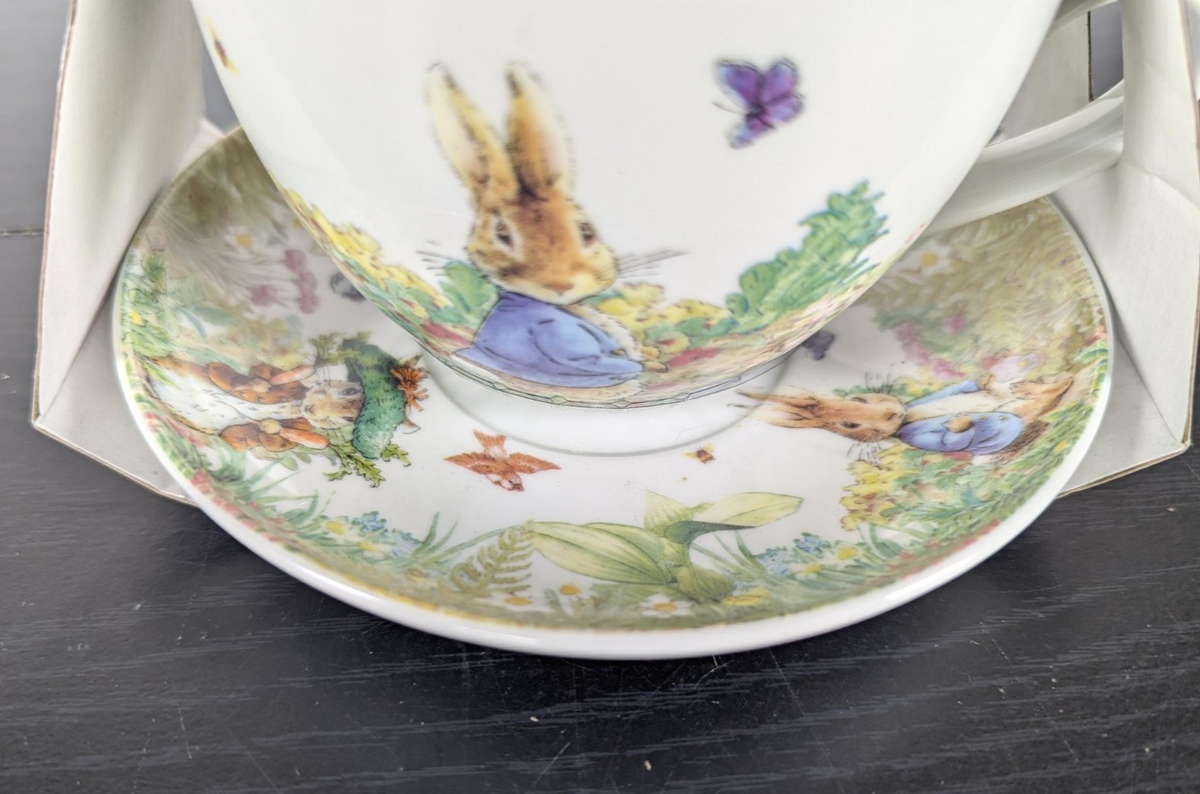 The World of Peter Rabbit Beatrix Potter Teacup with Saucer 