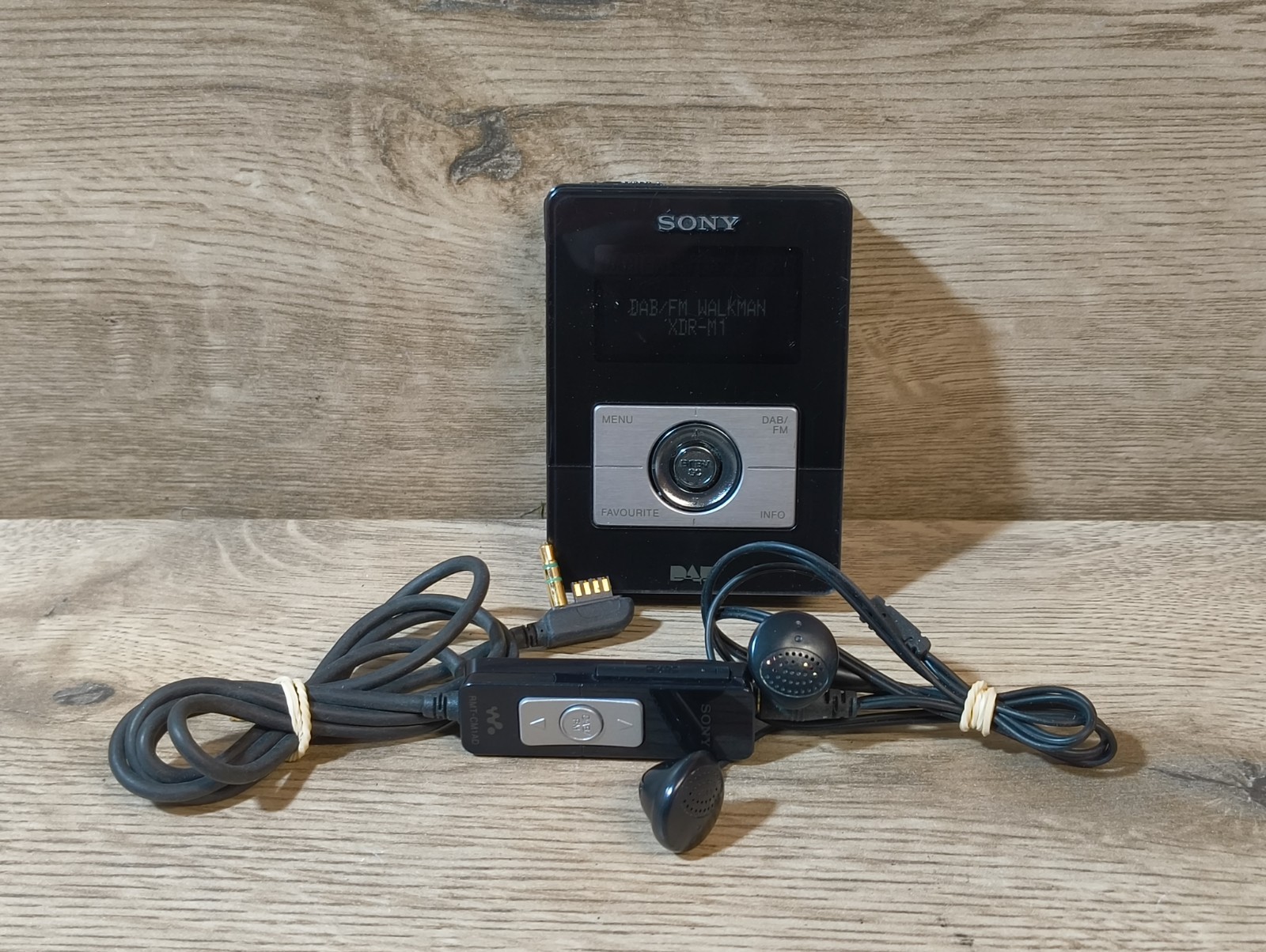 Sony XDR-M1 Mini Portable DAB/FM Walkman