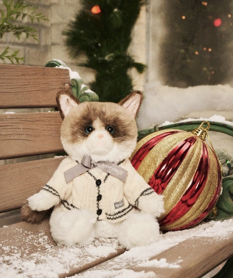 Taylo❤ Swift Folklore Album Strickjacke Plüsch Katze Puppe Stofftier - Bild 4 von 4
