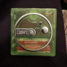 Suprema Radio Action Portable AM/FM Auto Scan w/ Penlight - Tested, Works