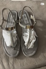 Jimmy Choo London Women  s Silver Crystal Rhinestone T-Strap Sandals . Sz 37
