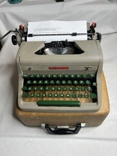 Vintage 1957 Very Nice Royal Aristocrat Portable Typewriter/Case Looks/Types GRT thumbnail