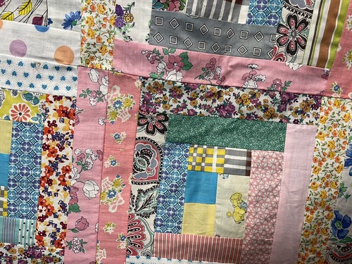 Unvollendetes Quilt-Top 55 Zoll x 83,5 Zoll Streifenquilt Pastellfarben Blockhaus-Stil - Bild 11 von 13