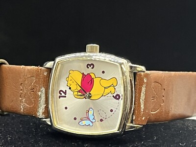AVON Disney - Winnie the Pooh And Butterfly Friends - Watch 