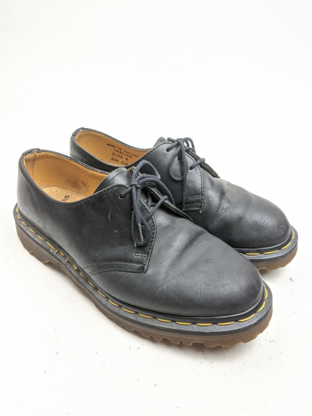 dr martens 1461 oxblood