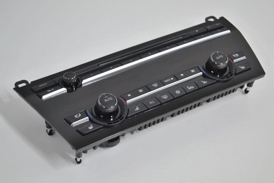 BMW 7 Series F01 Ceramic Front Climate Seat Heating Ventilation Control Unit - Image 3 of 4