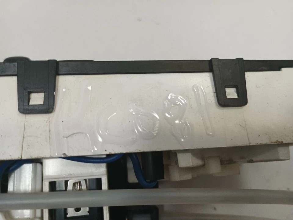 Controle de temperatura painel 1999 Subaru Impreza 12109846 - Imagem 2 de 4