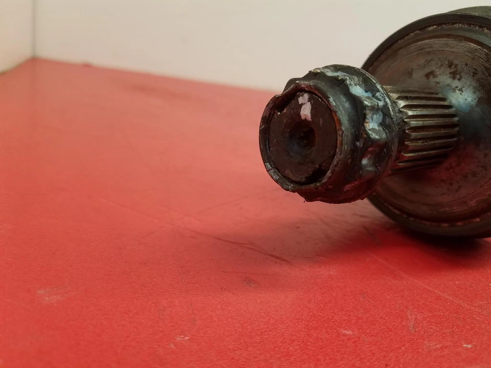 MERCEDES BENZ C-CLASS 2009 LEFT DRIVESHAFT PASSENGER SIDE 2.1L DIESEL 204 SERIES - Image 3 of 4