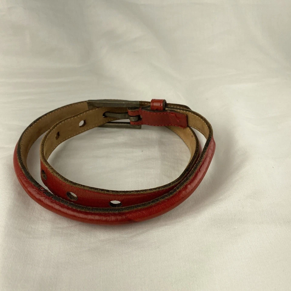 Johnny Farah Womens Skinny Belt M Medium Red Leather Brass Buckle - Image 3 of 4