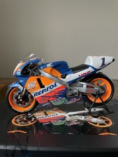 Mick Doohan Honda NSR500 1/12 Scale MotoGP 1997 Minichamps Signed LTD Edition