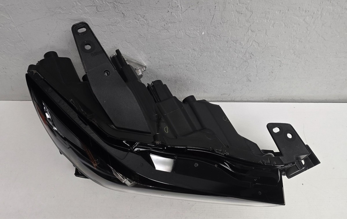 Complete 2024-2025 Mazda CX-30 Right Passenger Headlight LED OEM 