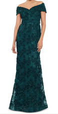 XSCAPE Off-The-Shoulder Lace Gown Hunter Size 4 $289