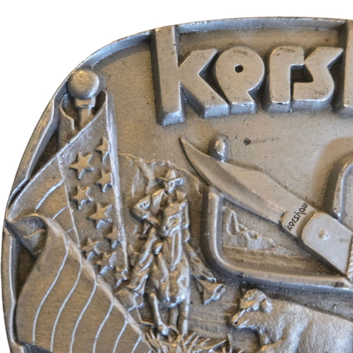Kershaw Knives Belt Buckle Officer Ranch Pewter Izee Oregon Cowboy Knife Design View 6