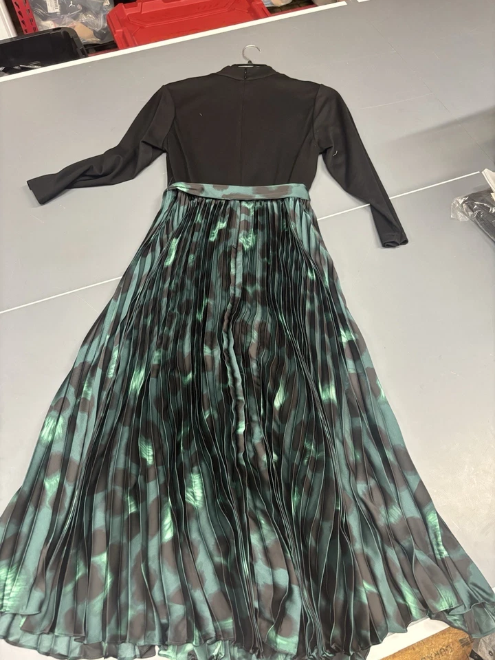 Anne Klein 女式 14W 码深常绿连衣裙全新带标签从未使用过 — 第 2/4 张图片