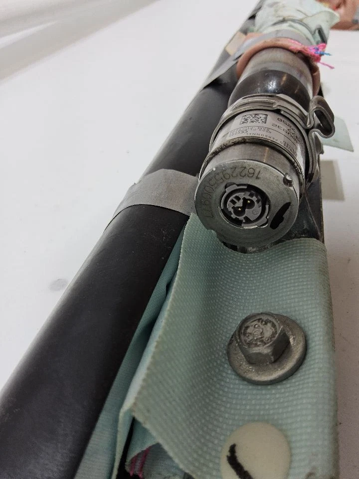 Bolsa de aire cortina techo pasajero Cadillac XT5 2017-2024 Foto 3 de 4