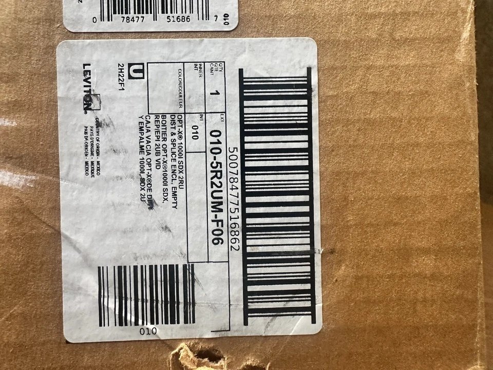 Leviton 5R2UM-F06The OPT-X 1000i SDX Rack-Mount Enclosure - Image 4 of 4