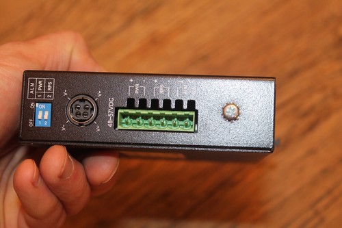 Trendnet TI-PG541 5-Port Hardened Industrial Gigabit PoE+ DIN-Rail Switch Used - Picture 2 of 3
