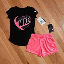 NEW Nike Little Girl Active Heart Tee  Short Set, Black/Hot Pink 6X 