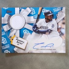 2019 Topps Holiday Franmil Reyes Auto Relic SSP SD Padres /10