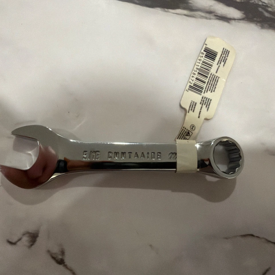 Craftsman Wrench 9/16" Stubby SAE Combination CMMT44106 - Image 2 of 2