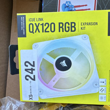 Corsair iCUE LINK QX120 RGB 120mm White Case Fan Expansion Kit Multicolor