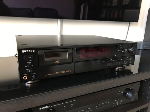 Sony DTC-60ES DTC60ES High-End DAT Tapedeck - Bild 2 von 10