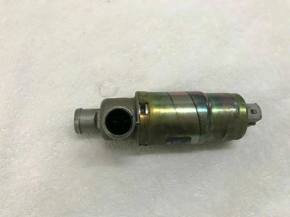 FERRARI 288 GTO IDLE AIR CONTROL VALVE PIPE CONNECTION TANK OEM 124688 - Image 3 of 4