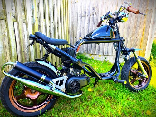 CUSTOM BUILT YAM CHOP SCOOTER - YAMAHA AEROX 50 / 120cc PROFESSIONALLY BUILT - Picture 11 of 17