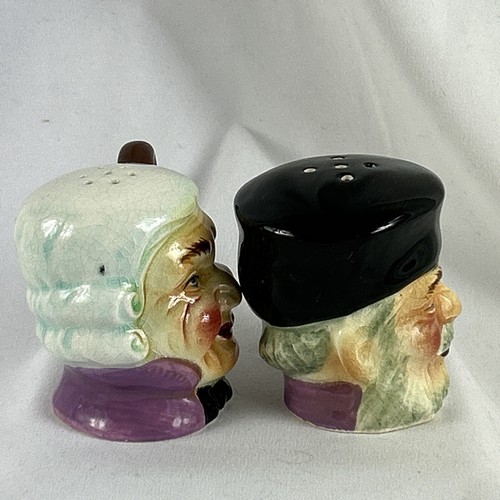 Colonial Men Heads Salt and Pepper Shakers 2.5” Porcelain Japan Cork Plugs - Picture 2 of 7