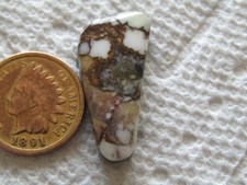 Naturalny dziki koń magnezyt kaboszon 14 karatów kabina dzikiego konia biały czerwony brąz