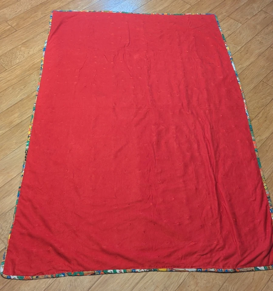 Vintage Handmade Quilt Patchwork Grandma Quilt Cottage Core Farmhouse Blanket - Image 4 of 4