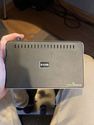 D-Link  DGS (DGS2208) 8-Ports 10/100/1000 Desktop Switch 