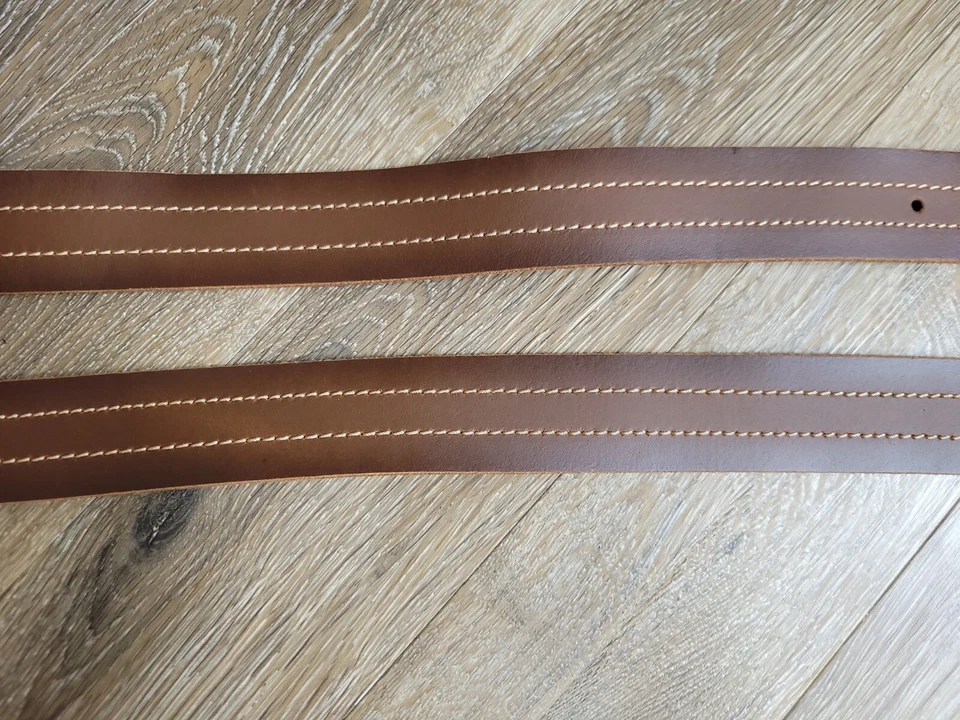 Ремень мужской Levi Strauss 42 дюйма коричневый натуральная кожа бежевые нити линии серебряная пряжка - Изображение 4 из 4