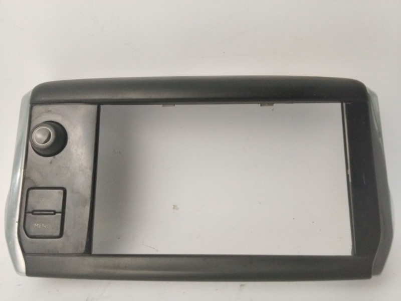 9673861377 moldura PEUGEOT 208 ACCESS 2012 1731766