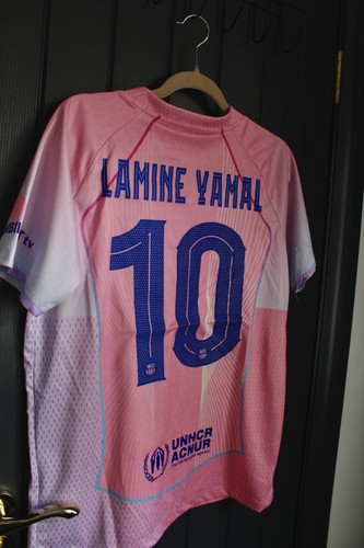 Barcelona Special Edition Pink Jersey - Lamine Yamal 10 - Size S - Picture 2 of 8