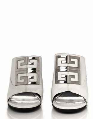 GIVENCHY Grained Goatskin 4G Logo Mules 35 White